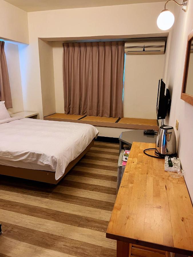 Hwa Hong Hotel Каосюн Екстериор снимка