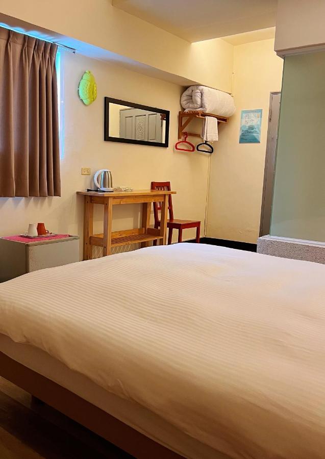 Hwa Hong Hotel Каосюн Екстериор снимка